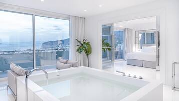 Suite, 1 King-Bett (Surya) | Badezimmer