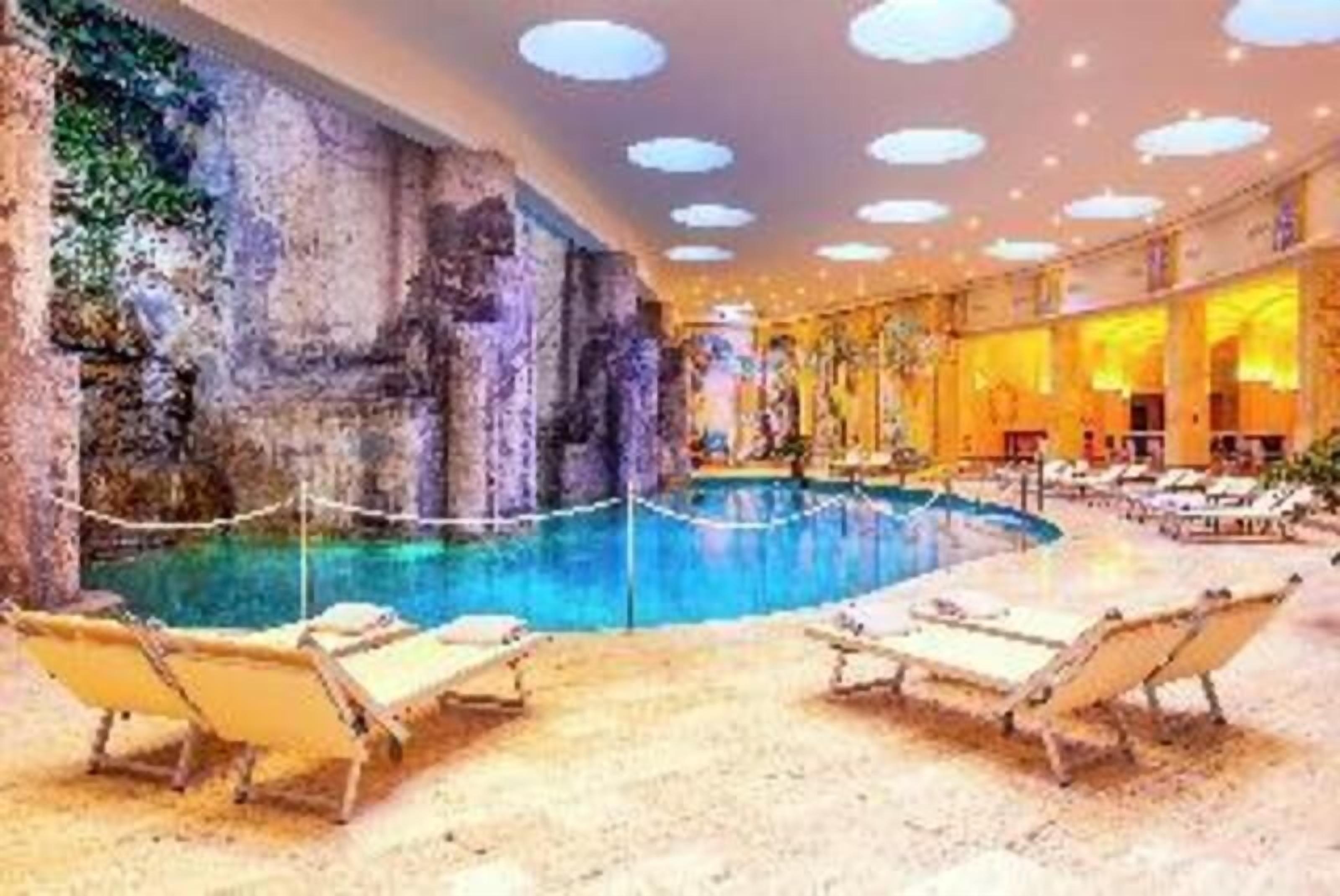 Pool | Indoor pool, seasonal outdoor pool, pool umbrellas, sun loungers