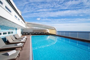 Indoor pool, pool loungers