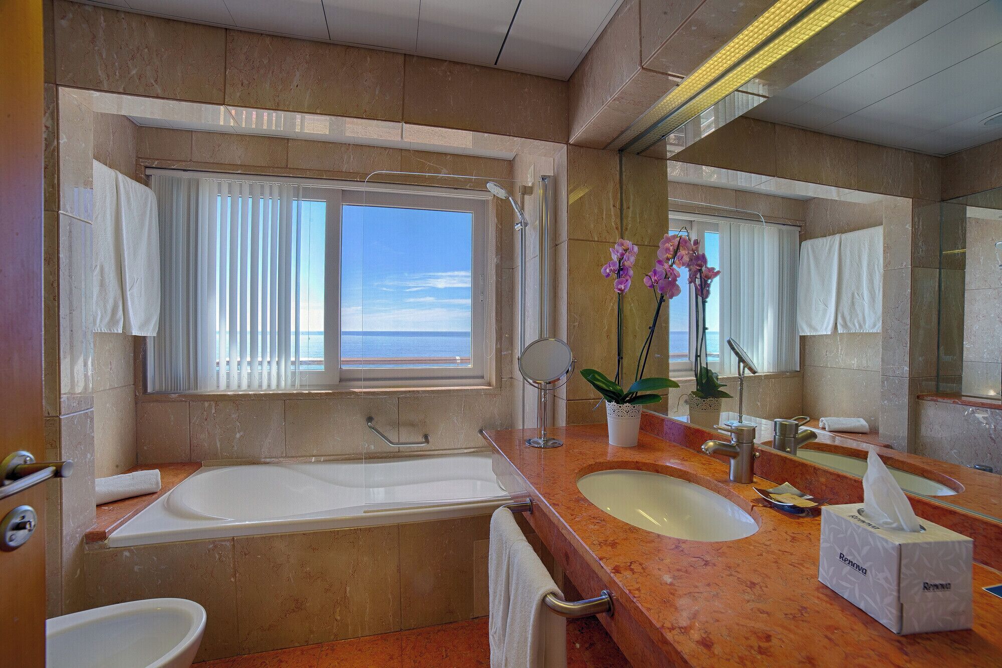 Photo - SANA Sesimbra Hotel