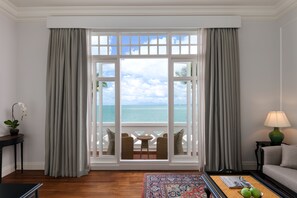 Premier Suite Twin | Pemandangan dari bilik