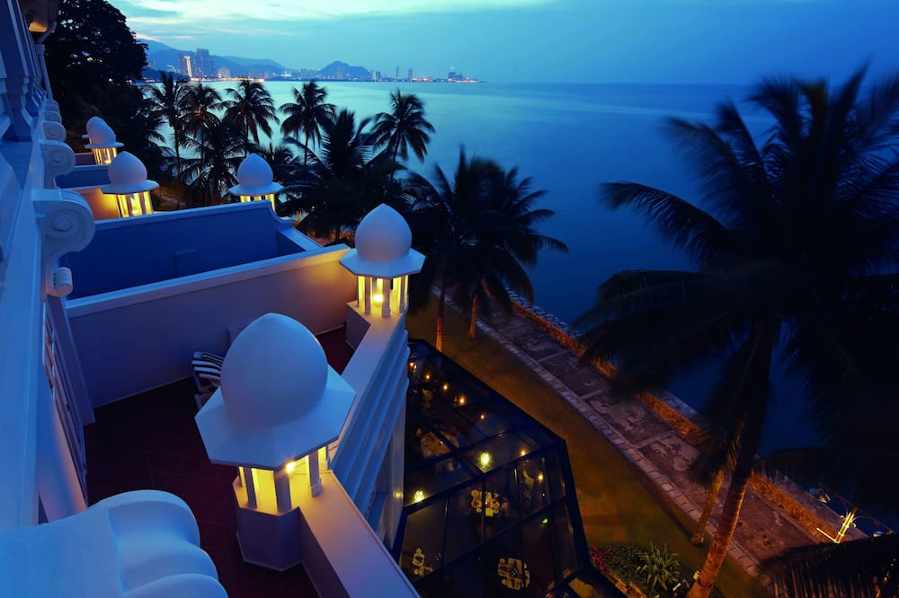 Eastern And Oriental Hotel