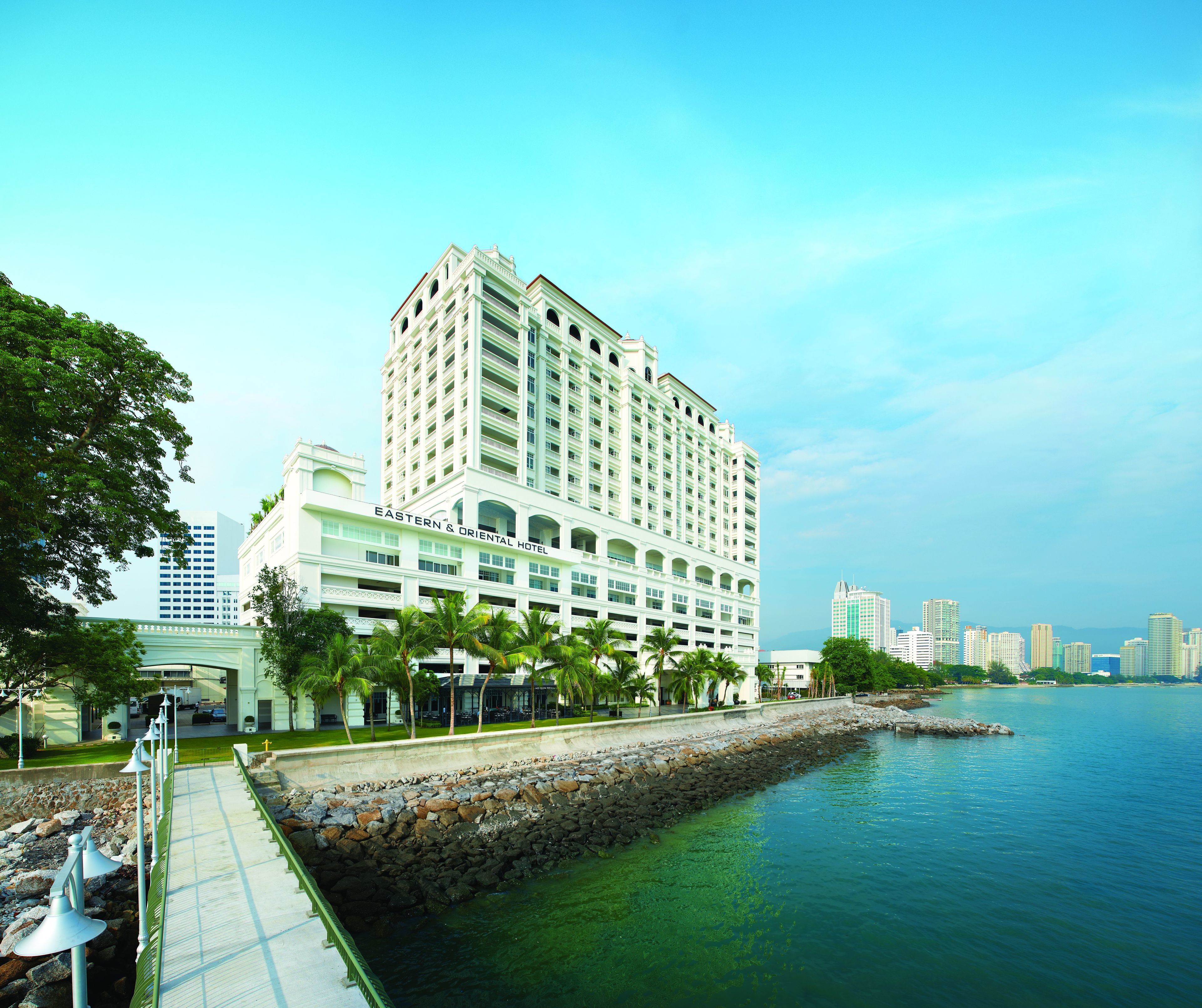 studio suite twin | exterior