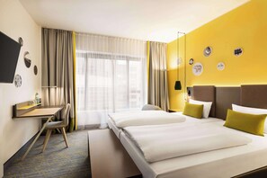 Comfort Room, Accessible | Desk, soundproofing, iron/ironing board, free WiFi