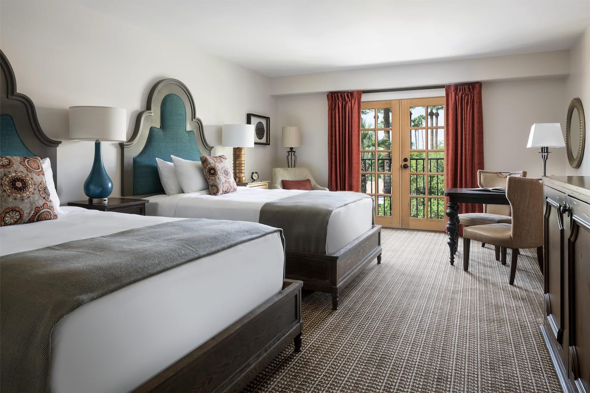 Egyptian cotton sheets, premium bedding, down duvets, pillow-top beds