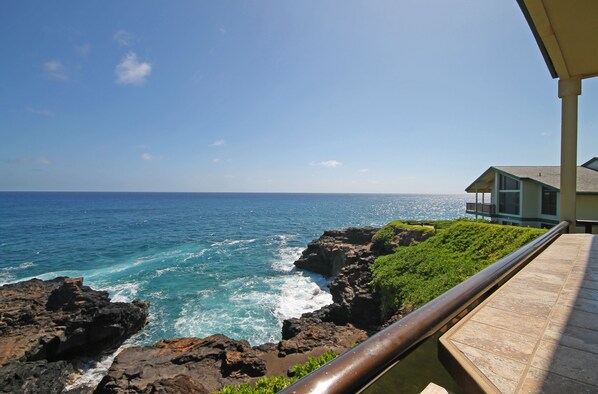 Beach/ocean view