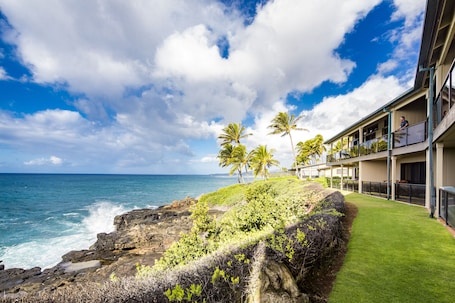 Vistas desde el alojamiento. Castle at Makahuena at Poipu