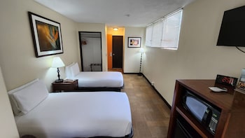 Room, 2 Twin Beds, Non Smoking, Refrigerator & Microwave | Desk, blackout drapes, iron/ironing board, free cribs/infant beds at Stay Hotel Waikiki