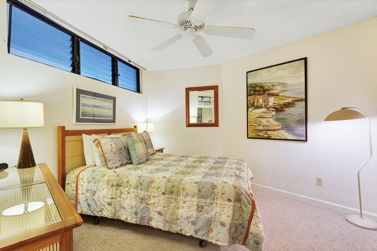 Suite, 1 Bedroom, Ocean View | Individually decorated, individually furnished, iron/ironing board
