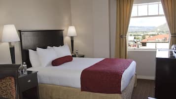 Premium bedding, pillowtop beds, in-room safe, desk