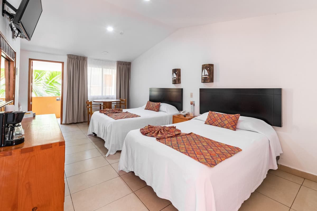 1 bedroom, desk, blackout curtains, free WiFi
