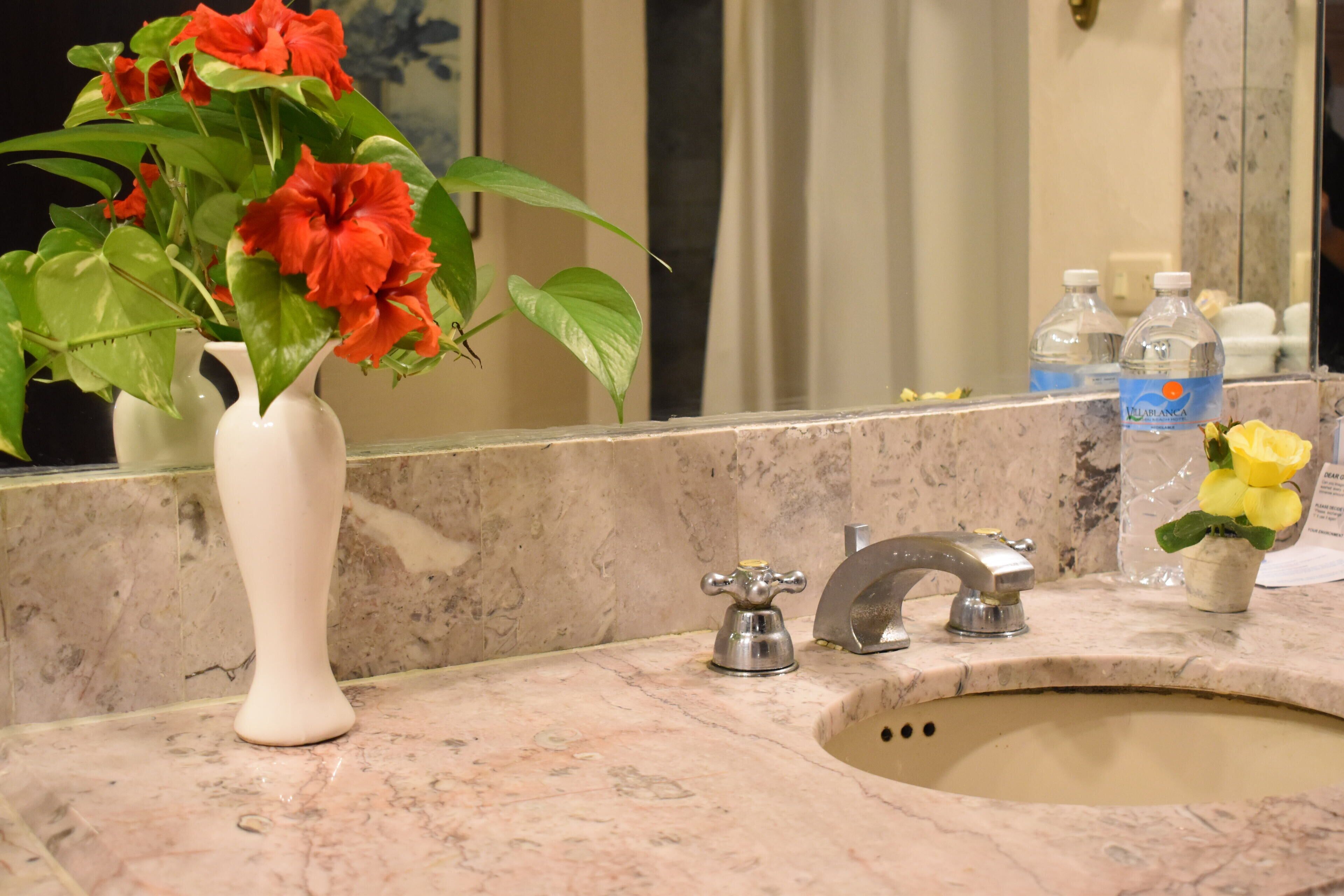 panoramic penthouse | 1 bedroom, blackout curtains, bed sheets