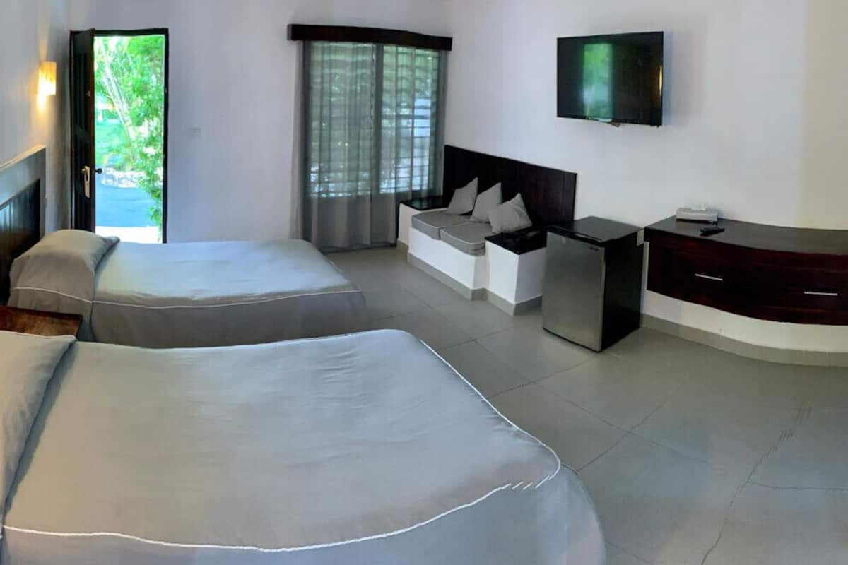 1 bedroom, blackout drapes, bed sheets