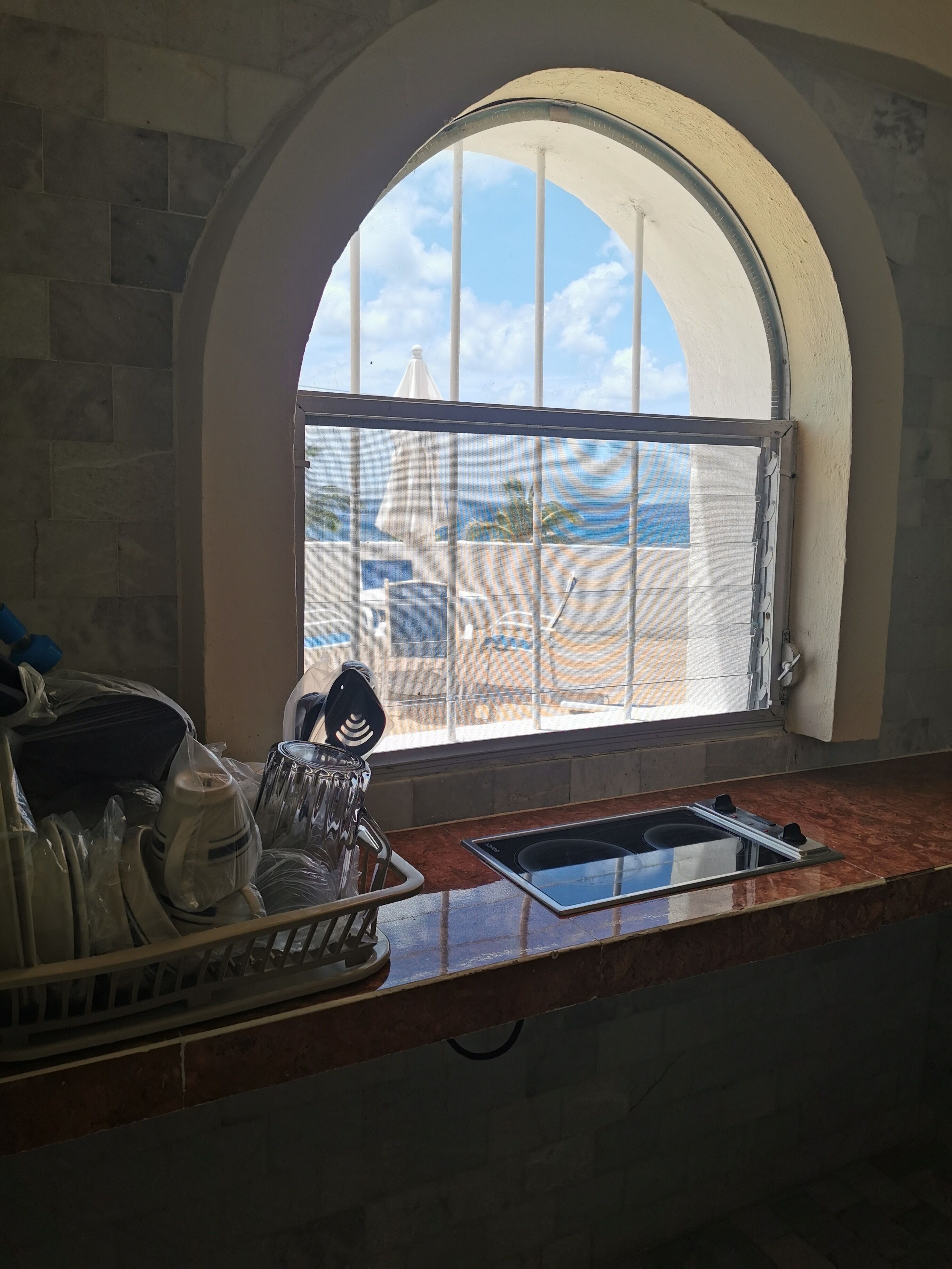 panoramic penthouse | private kitchen | freezer