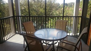 Luxury Condo, 3 Bedrooms | Balcony