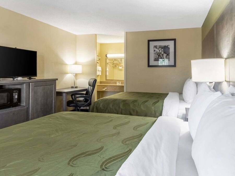 Desk, blackout curtains, iron/ironing board, free WiFi