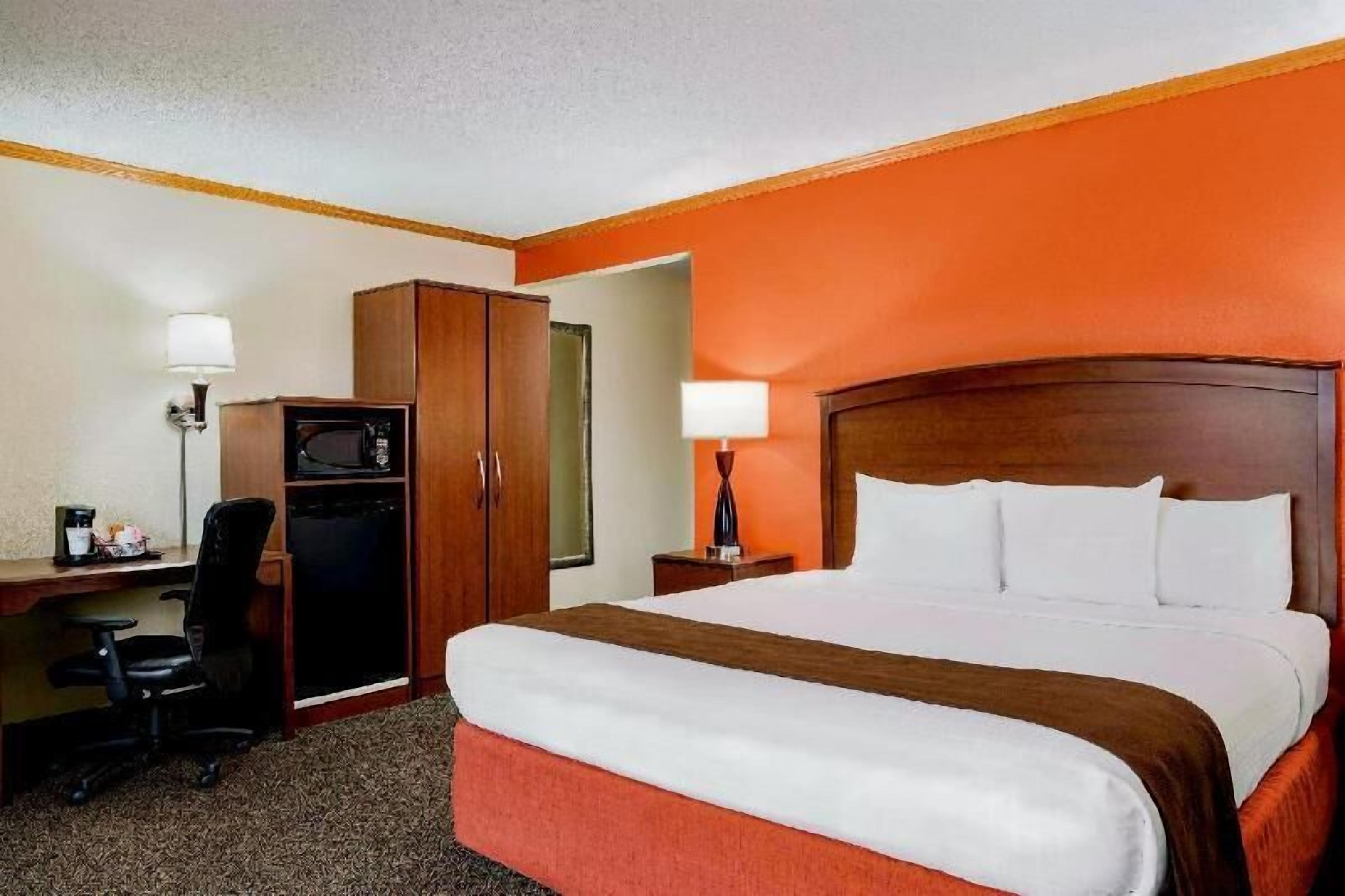 In-room safe, desk, iron/ironing board, free cribs/infant beds