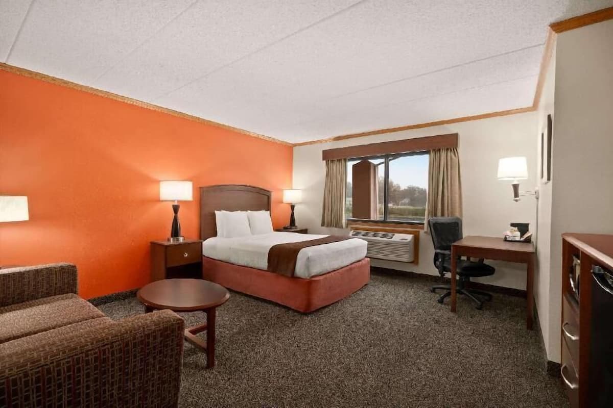 In-room safe, desk, iron/ironing board, free cribs/infant beds
