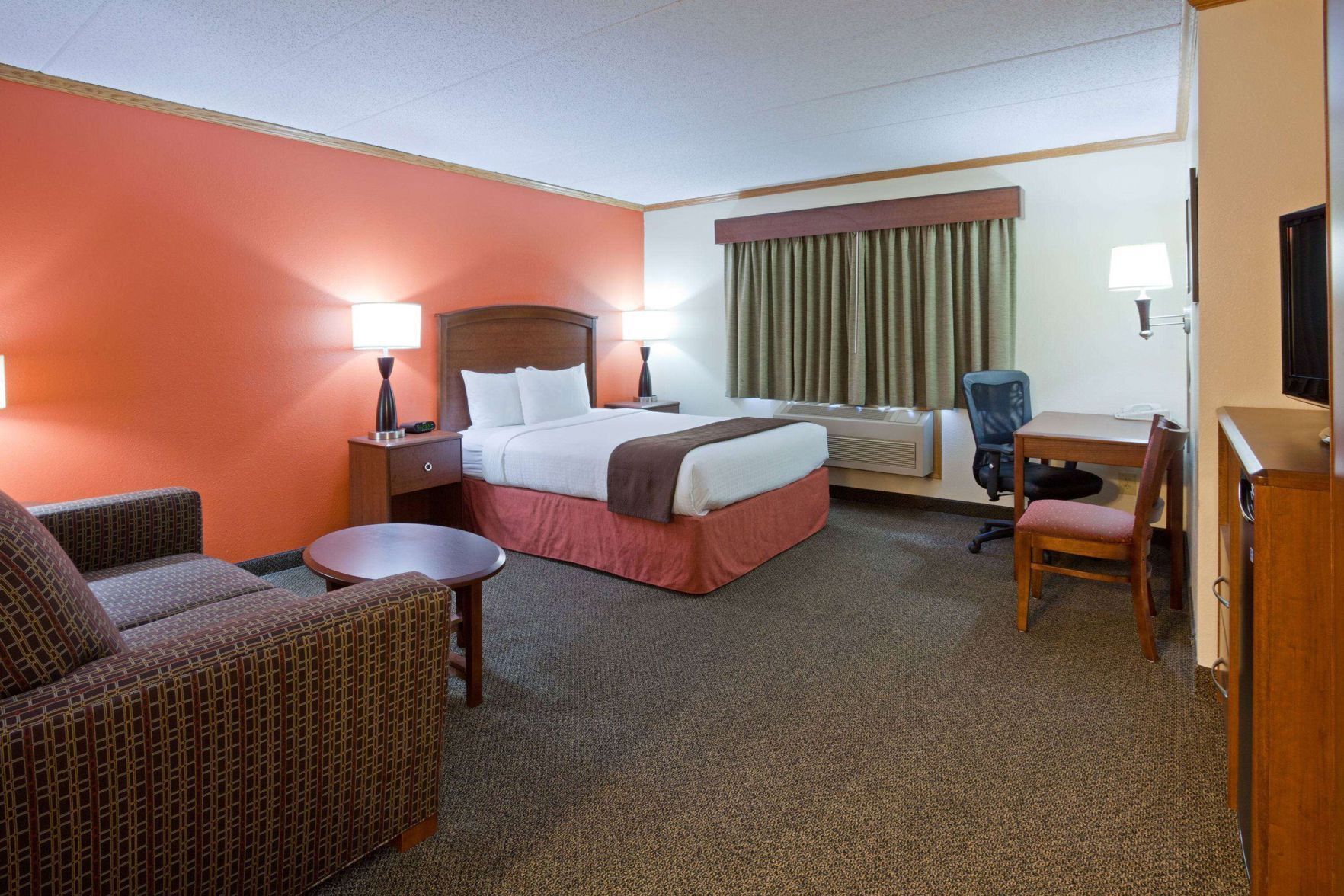 In-room safe, desk, iron/ironing board, free cribs/infant beds