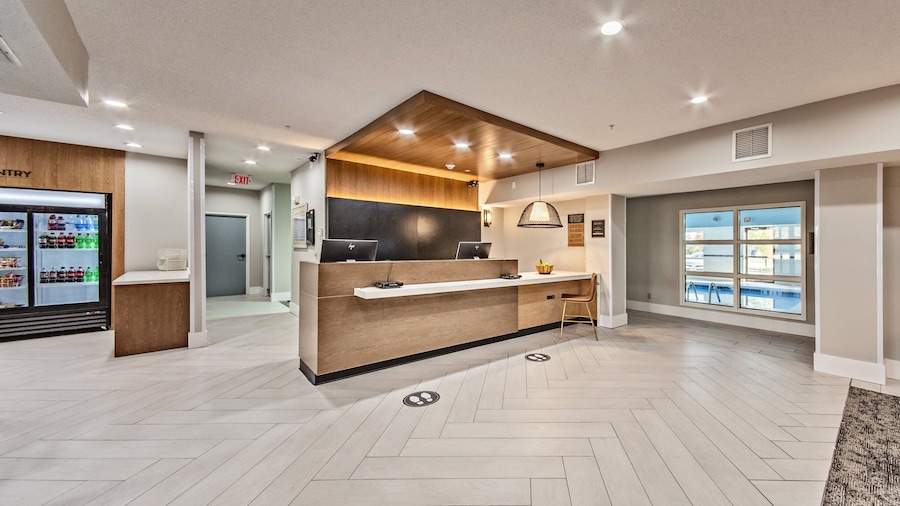 Staybridge Suites Cedar Rapids North by IHG
