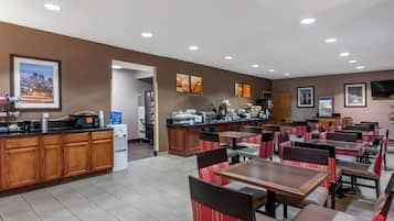 Desayuno buffet incluido todos los días