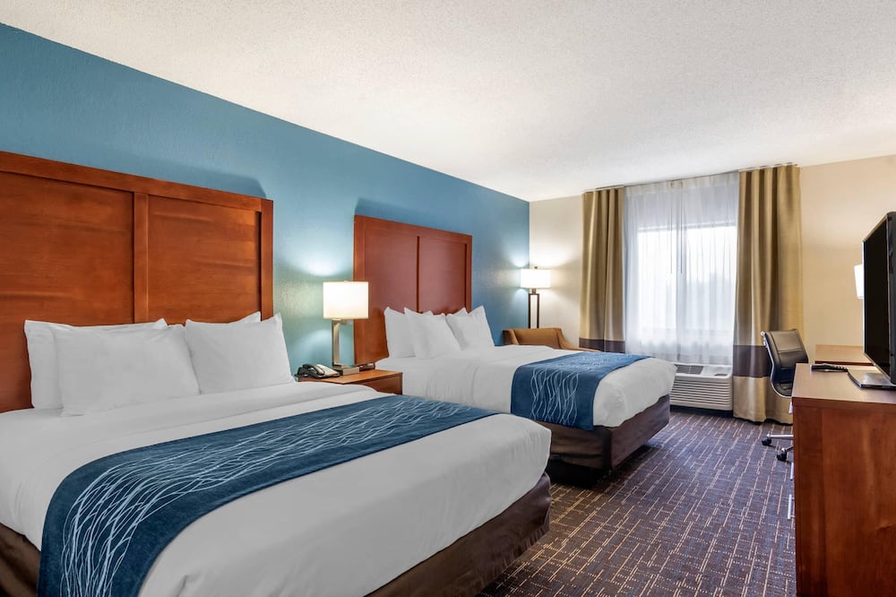 Comfort Inn & Suites Lees Summit - Kansas City