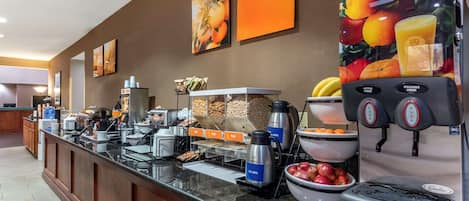 Colazione a buffet inclusa, servita tutte le mattine