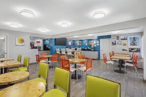 Free daily full breakfast
