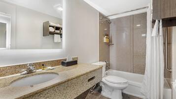 Deep soaking tub, hydromassage showerhead, free toiletries, hair dryer