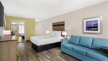 In-room safe, desk, laptop workspace, iron/ironing board