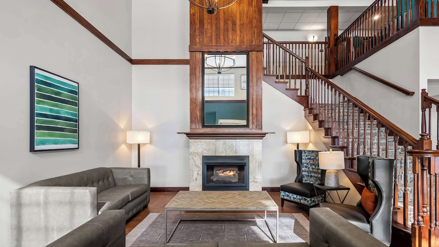 贝斯特韦斯特韦恩堡北套房酒店