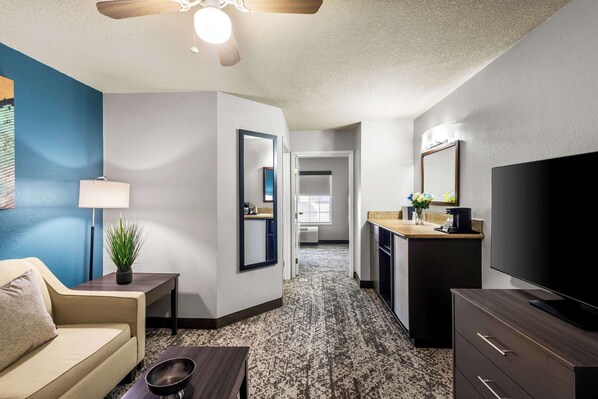 Suite, 2 Queen Beds, Non Smoking, Refrigerator & Microwave (with Sofabed) | 1 bedroom, pillowtop beds, in-room safe, desk