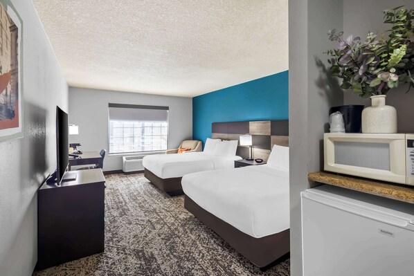 Standard Room, 2 Queen Beds, Non Smoking, Refrigerator & Microwave | 1 bedroom, pillowtop beds, in-room safe, desk