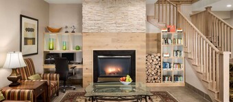 Country Inn & Suites by Radisson, Louisville South, KY