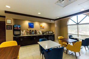 Free daily buffet breakfast