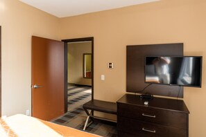 Desk, iron/ironing board, cots/infant beds, free WiFi