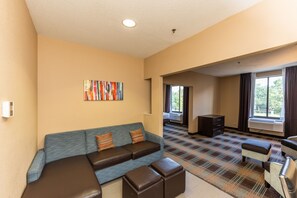 Desk, iron/ironing board, cots/infant beds, free WiFi