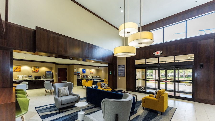 Comfort Suites Houston West at Clay Road