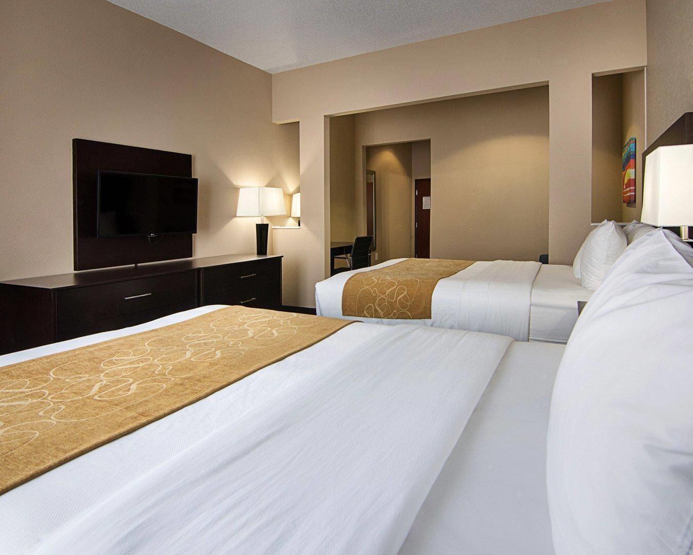 Suite, 2 Queen Beds, Accessible, Non Smoking