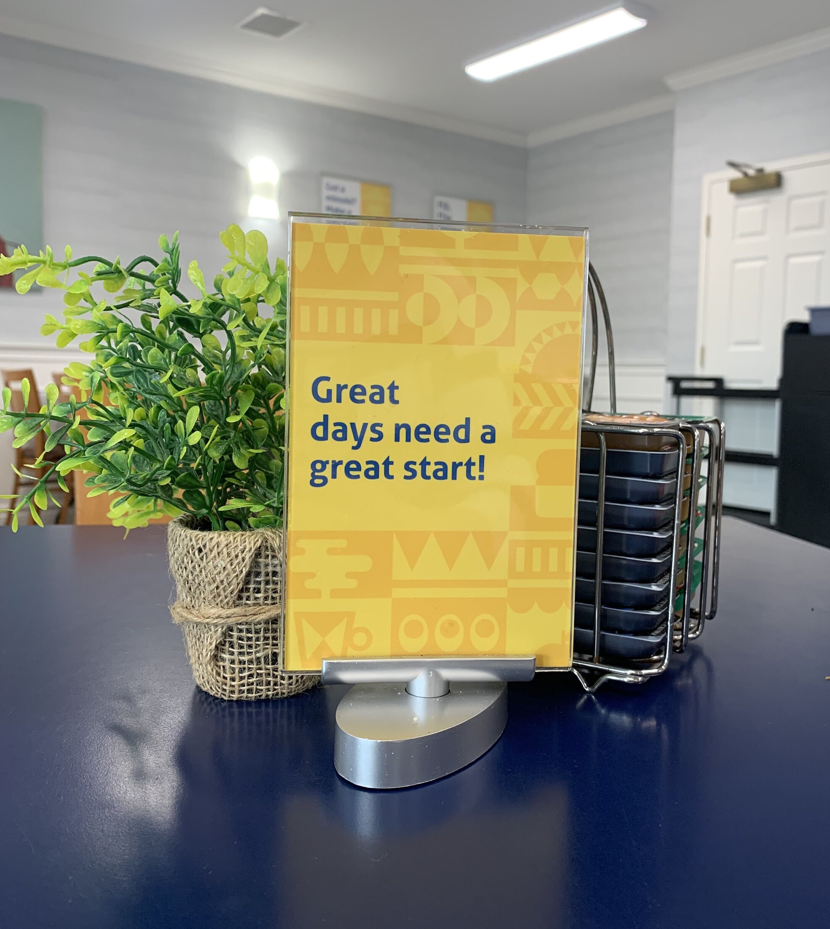 free daily continental breakfast