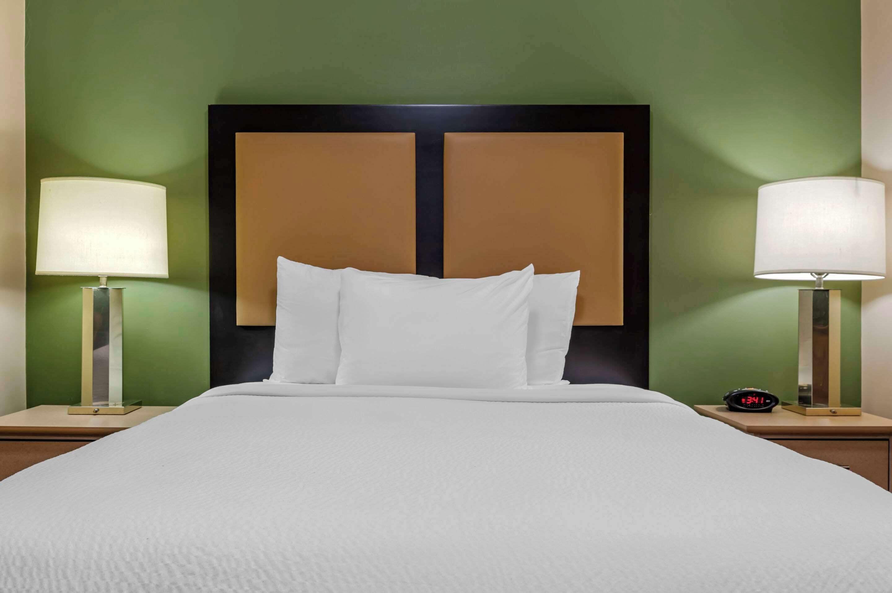 Foto - Suburban Studios Louisville East