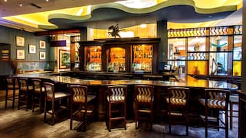 Petit déjeuner, déjeuner, dîner et brunch servis sur place