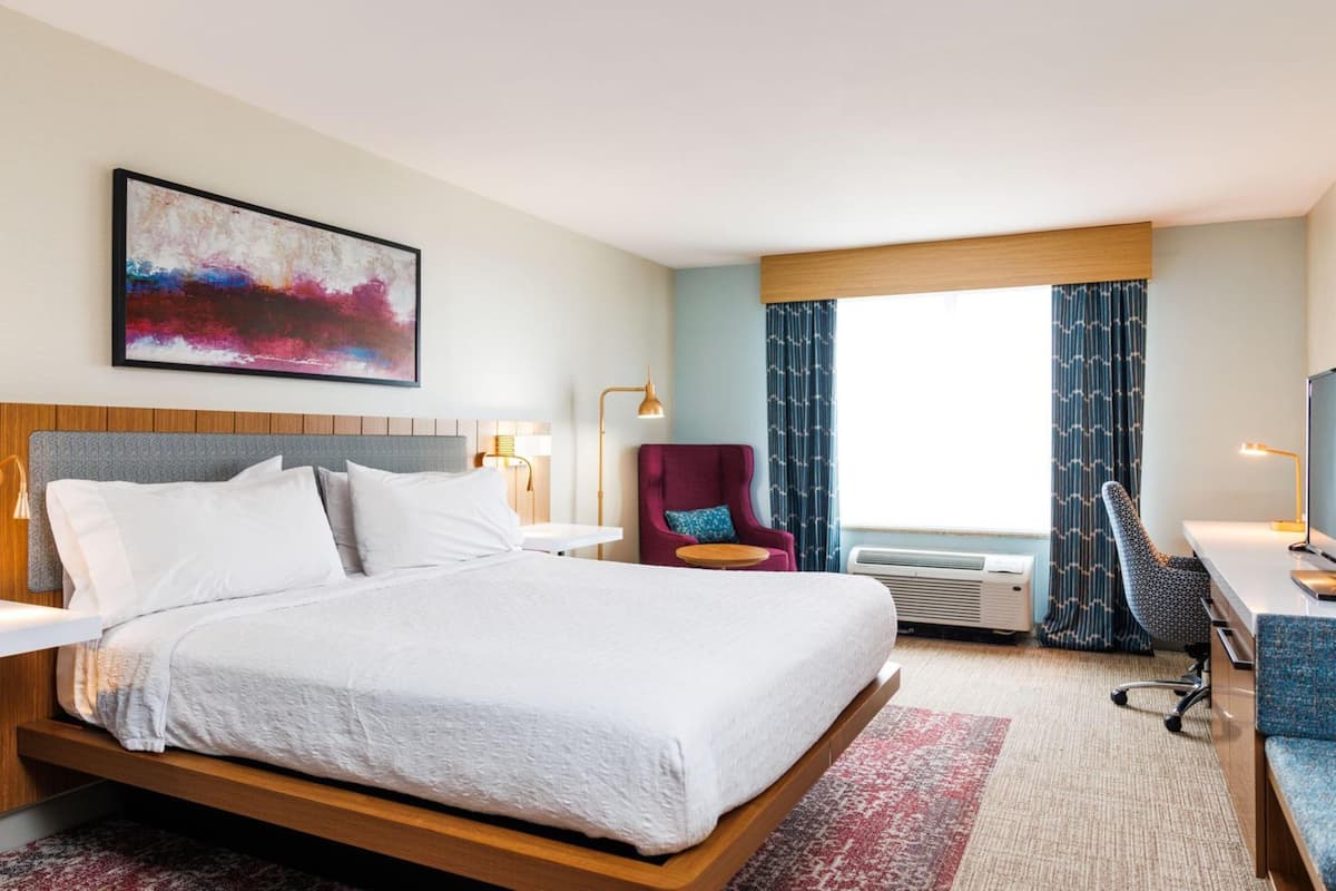 In-room safe, desk, laptop workspace, iron/ironing board