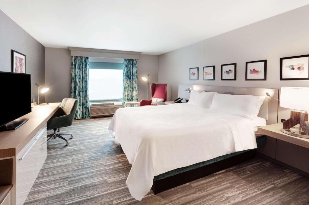 Premium bedding, pillow-top beds, in-room safe, desk