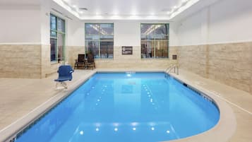 Indoor pool, pool loungers