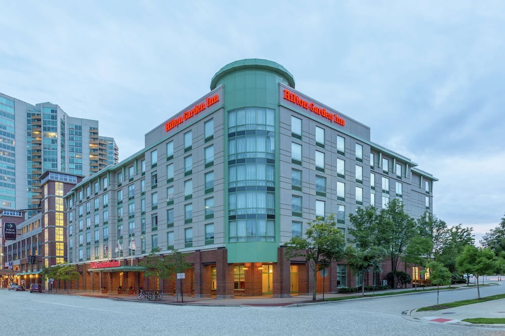 luxury hotels in Illinois