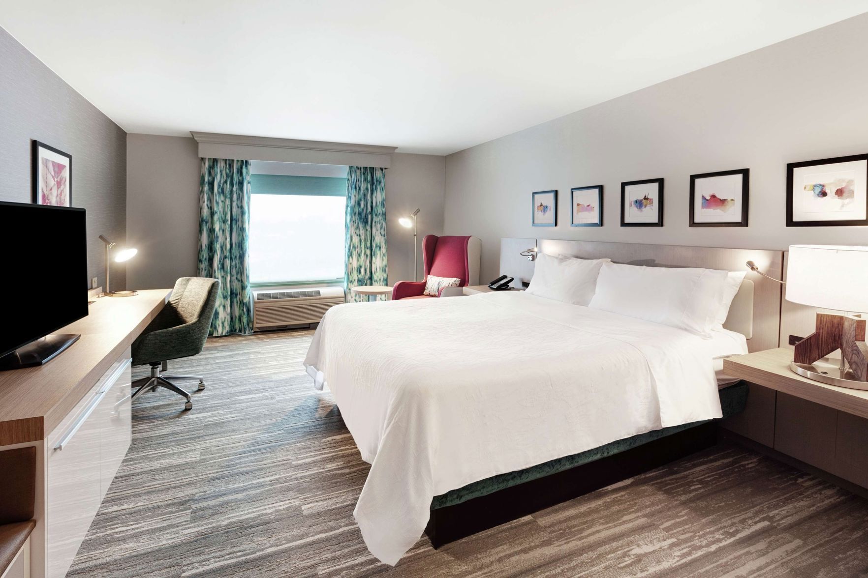 Premium bedding, pillow-top beds, in-room safe, desk