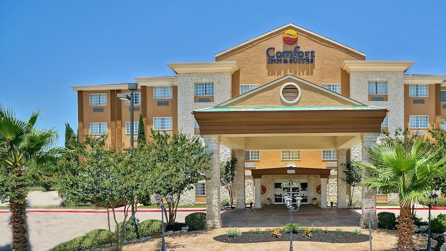 Comfort Inn & Suites Texas Hill Country
