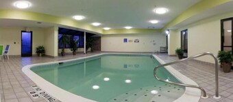 Holiday Inn Express Hotel & Suites Dayton West - Brookville by IHG