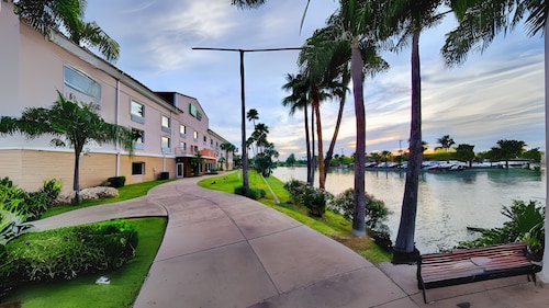 Holiday Inn Express Hotel & Suites Brownsville by IHG